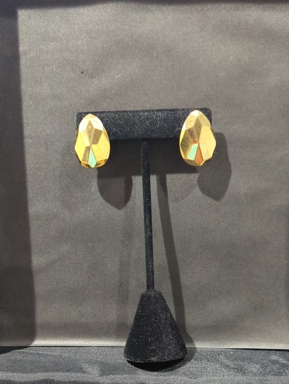 Gold Faceted Teardrop Stud Earrings - Women's Jewelry